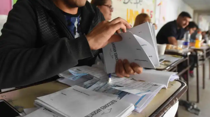 Elecciones 2023: cómo sumarte a observar en las escuelas, a través de la Universidad del Comahue